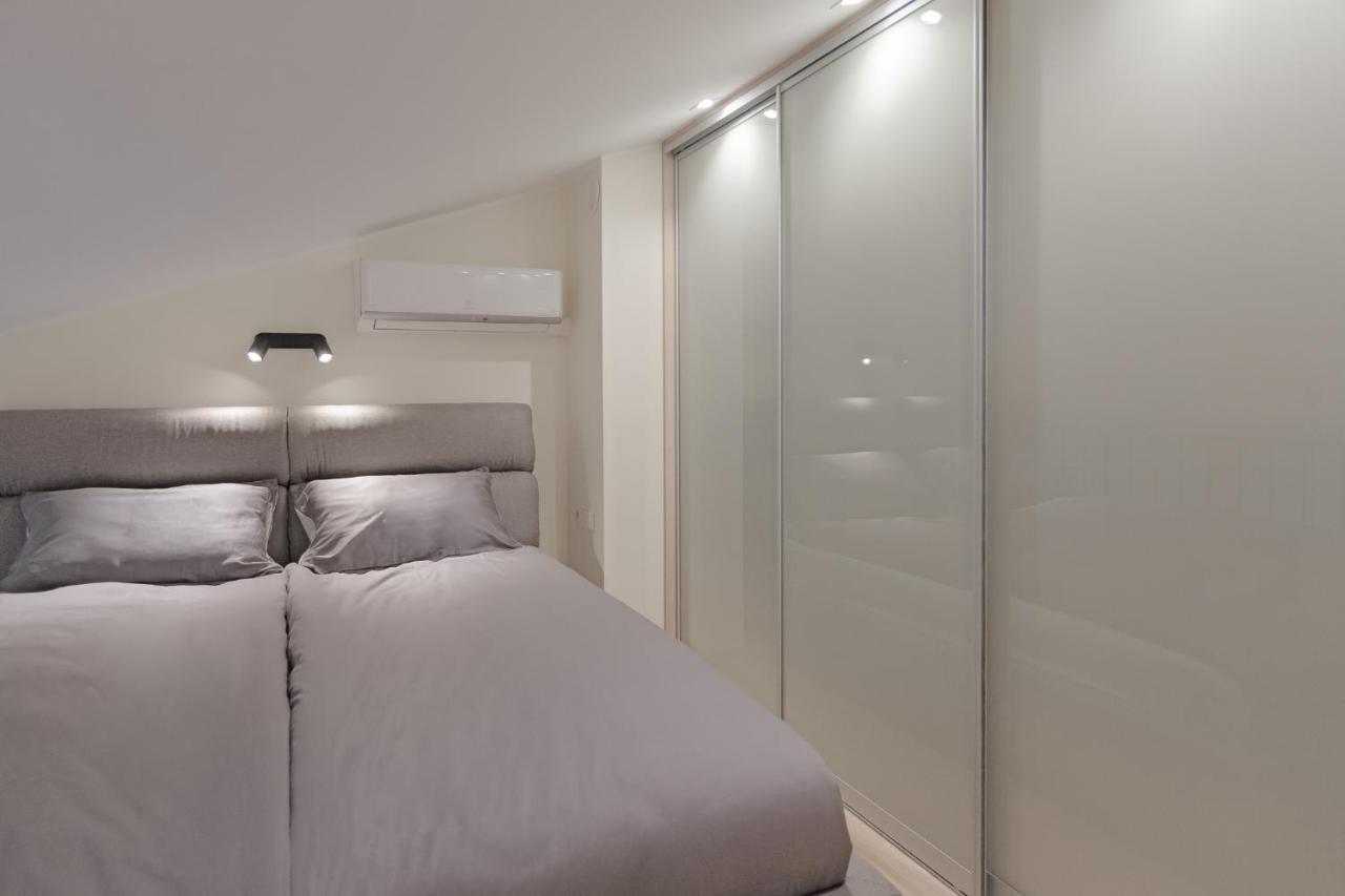 Kaunas City Center Loft By Urban Rent Bagian luar foto